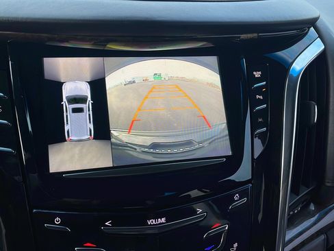 Used 2016 Cadillac Escalade Platinum image 16