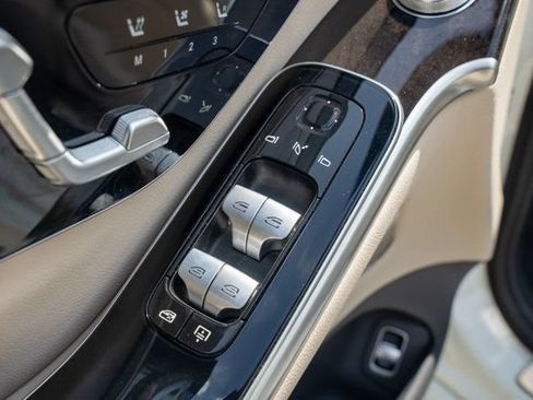 Used 2022 Mercedes-Benz S 500 4MATIC image 38
