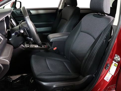Used 2016 Subaru Outback 2.5i Premium AWD/4WD image 4