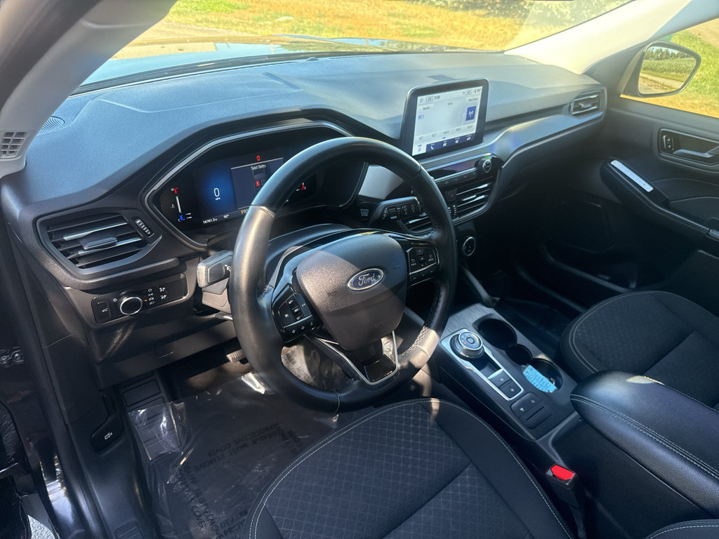 Used 2024 Ford Escape Active AWD/4WD image 12