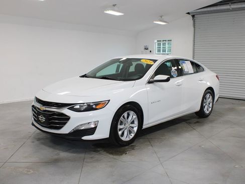 Used 2023 Chevrolet Malibu LT image 4
