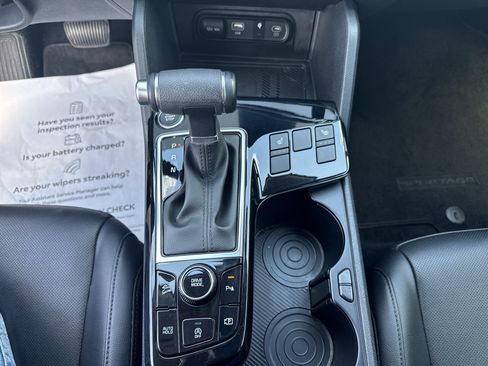 Used 2025 Kia Sportage EX FWD image 20