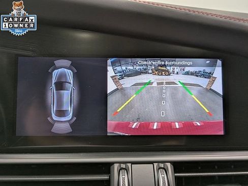 Used 2023 Alfa Romeo Giulia Estrema image 15