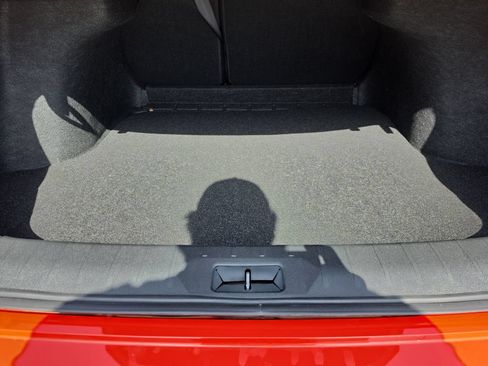 New 2026 Nissan Sentra SR w/ Floor Mat Package FWD image 27