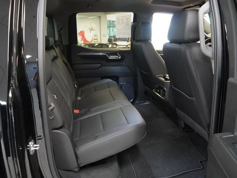 Used 2024 GMC Sierra 1500 SLT w/ SLT Premium Plus Package AWD/4WD image 21