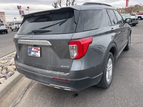 Used 2023 Ford Explorer XLT w/ Equipment Group 202A image 4