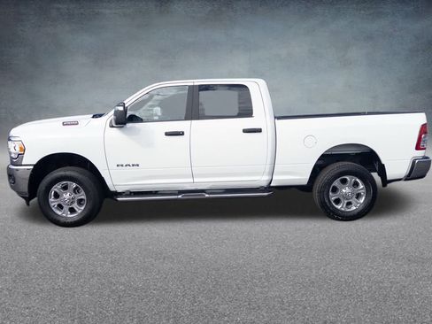 Used 2024 RAM 2500 Big Horn image 11