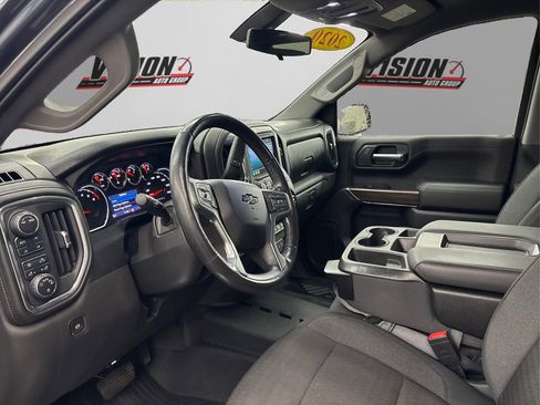 Used 2020 Chevrolet Silverado 1500 RST image 9