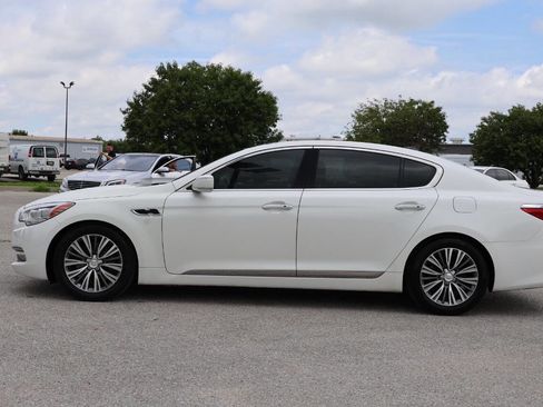 Used 2016 Kia K900 Luxury image 8