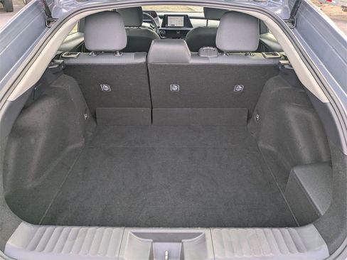 Used 2025 Toyota Prius LE image 30