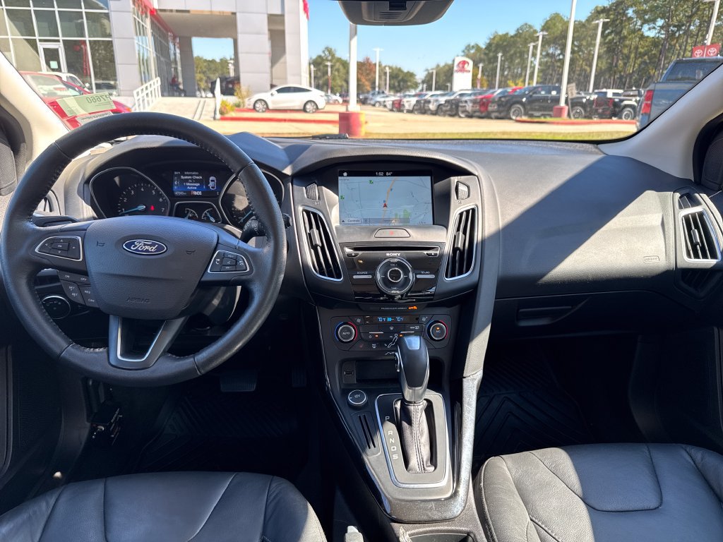 Used 2016 Ford Focus Titanium w/ Titanium Technology Package FWD image 24