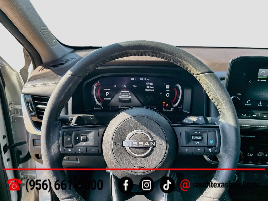 Used 2023 Nissan Rogue Platinum w/ Platinum Premium Package FWD image 14