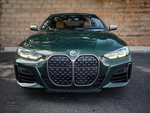 Used 2023 BMW M440i Coupe w/ Premium Package image 17