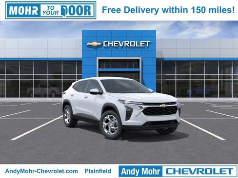 New 2026 Chevrolet Trax LS w/ LS Convenience Package FWD image 2