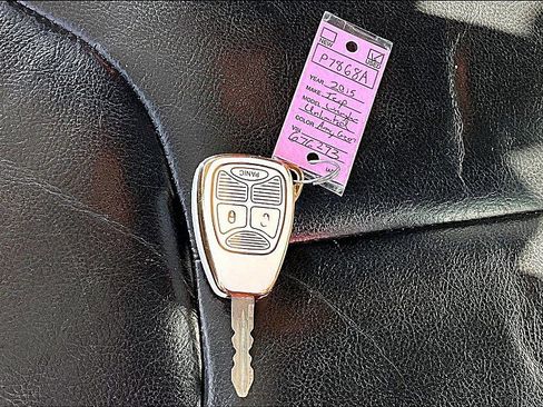 Used 2015 Jeep Wrangler Unlimited Sahara w/ Connectivity Group image 35