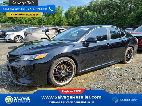 Used 2019 Toyota Camry SE FWD image 1