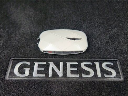 Used 2025 Genesis G70 2.5T w/ Sport Prestige Package image 59