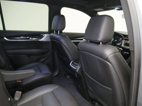Used 2024 Cadillac XT6 Premium Luxury w/ Technology Package image 35