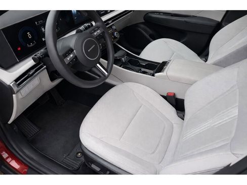 New 2025 Hyundai Tucson SEL image 13