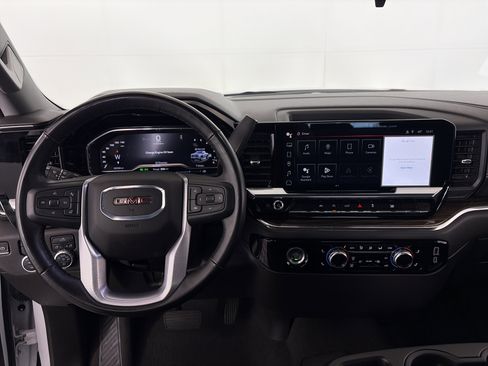 Certified 2024 GMC Sierra 1500 Elevation AWD/4WD image 2
