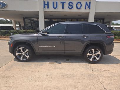 Used 2024 Jeep Grand Cherokee Limited w/ Luxury Tech Group II