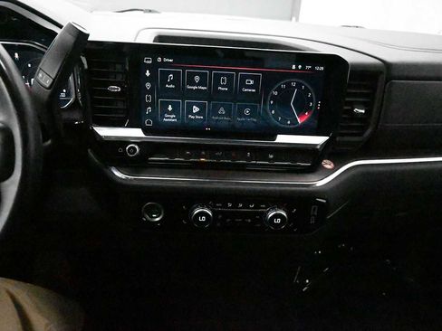 Used 2024 GMC Sierra 1500 SLT AWD/4WD image 13