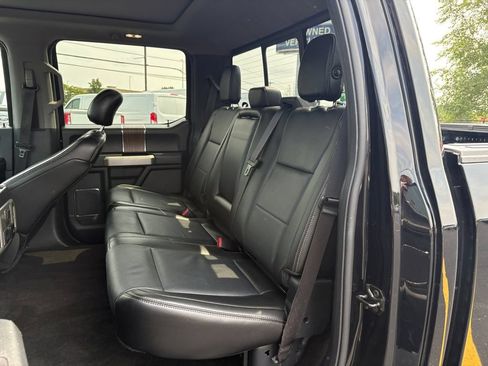 Used 2017 Ford F150 Lariat w/ Equipment Group 502A Luxury AWD/4WD image 23