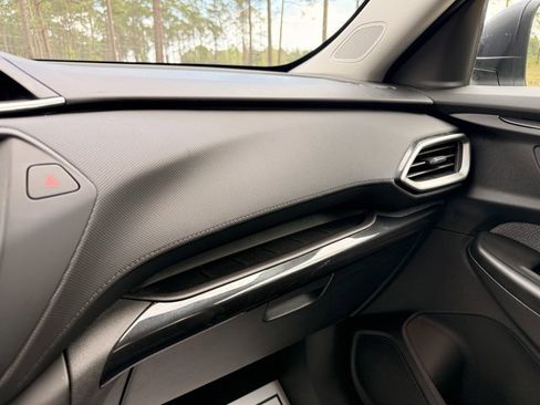 Used 2023 Chevrolet TrailBlazer LS image 21