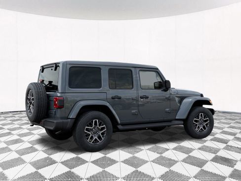 New 2026 Jeep Wrangler Unlimited Sahara AWD/4WD image 5