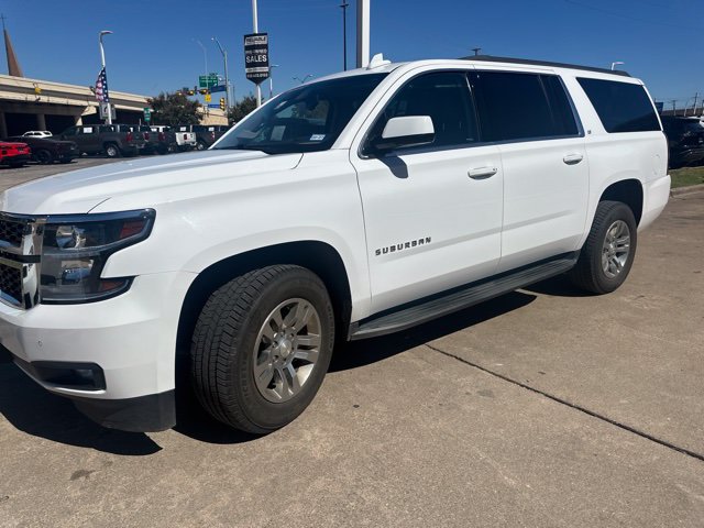 Used 2017 Chevrolet Suburban LT AWD/4WD image 2
