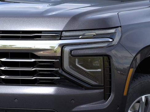 New 2026 Chevrolet Suburban LT w/ Comfort Package AWD/4WD image 10