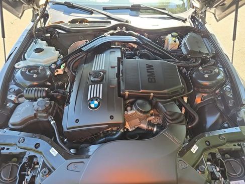Used 2012 BMW Z4 sDrive35i RWD image 37