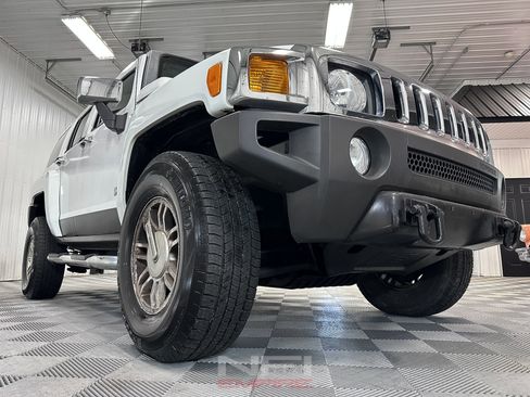 Used 2006 HUMMER H3 image 15