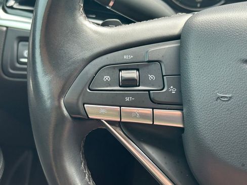 Used 2023 Cadillac XT6 Luxury FWD image 38