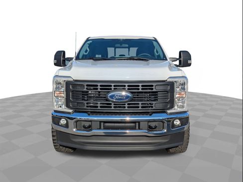Used 2023 Ford F250 XL w/ 360-Degree Camera Package image 9