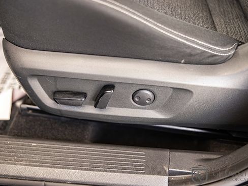 Used 2021 Nissan Rogue SV AWD/4WD image 20