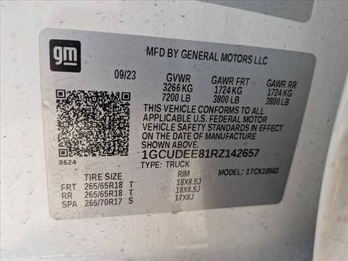 Used 2024 Chevrolet Silverado 1500 RST w/ Convenience Package II AWD/4WD image 15