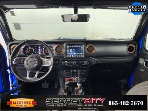 Used 2023 Jeep Gladiator Mojave w/ Trailer Tow Package image 30