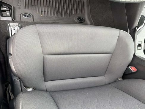 Used 2025 Toyota Corolla LE FWD image 9