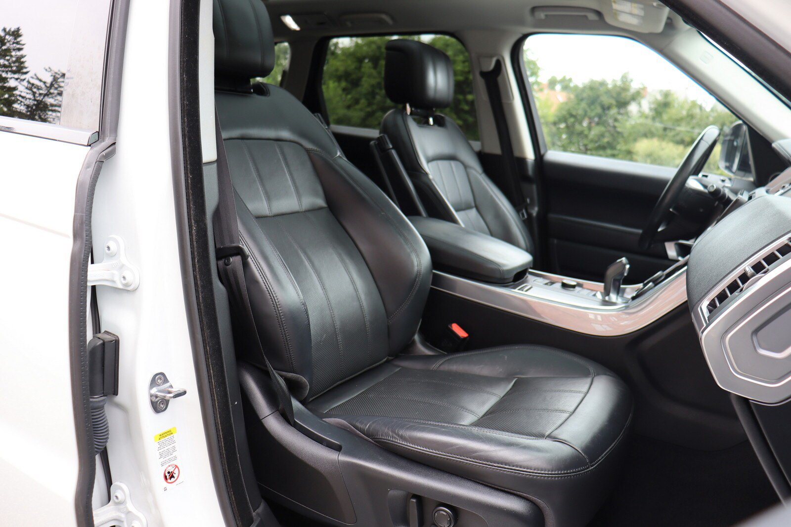 Used 2018 Land Rover Range Rover Sport HSE AWD/4WD image 22