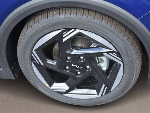 New 2025 Kia K4 EX image 11