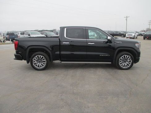 Used 2026 GMC Sierra 1500 Denali Ultimate image 5