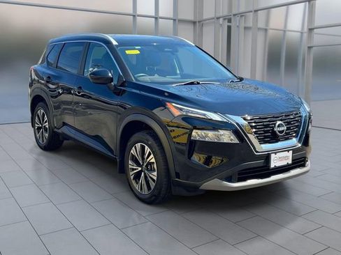 Used 2023 Nissan Rogue SV w/ SV Premium B Package AWD/4WD image 1