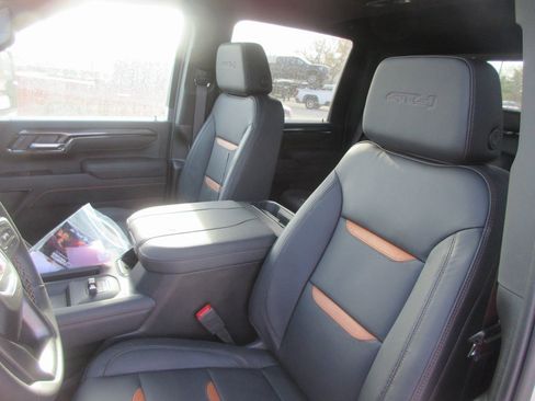 New 2026 GMC Sierra 2500 AT4 image 14