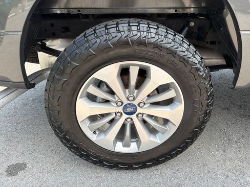 Used 2018 Ford F150 XL w/ Equipment Group 101A Mid AWD/4WD image 13