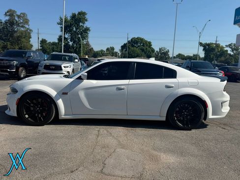 Used 2021 Dodge Charger Scat Pack RWD image 4