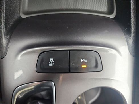 Used 2024 Chevrolet Malibu LS image 41