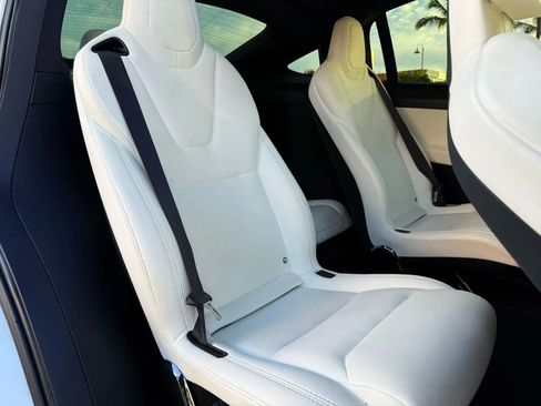 Used 2019 Tesla Model X Performance image 12