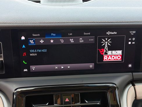 Used 2025 Porsche Panamera 4 image 32