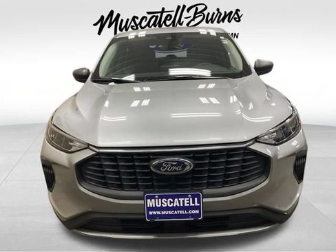 Used 2023 Ford Escape Active AWD/4WD image 2